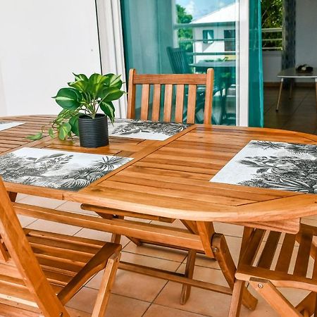 Charmant Appartement Aux Abymes Les Abymes Exteriér fotografie