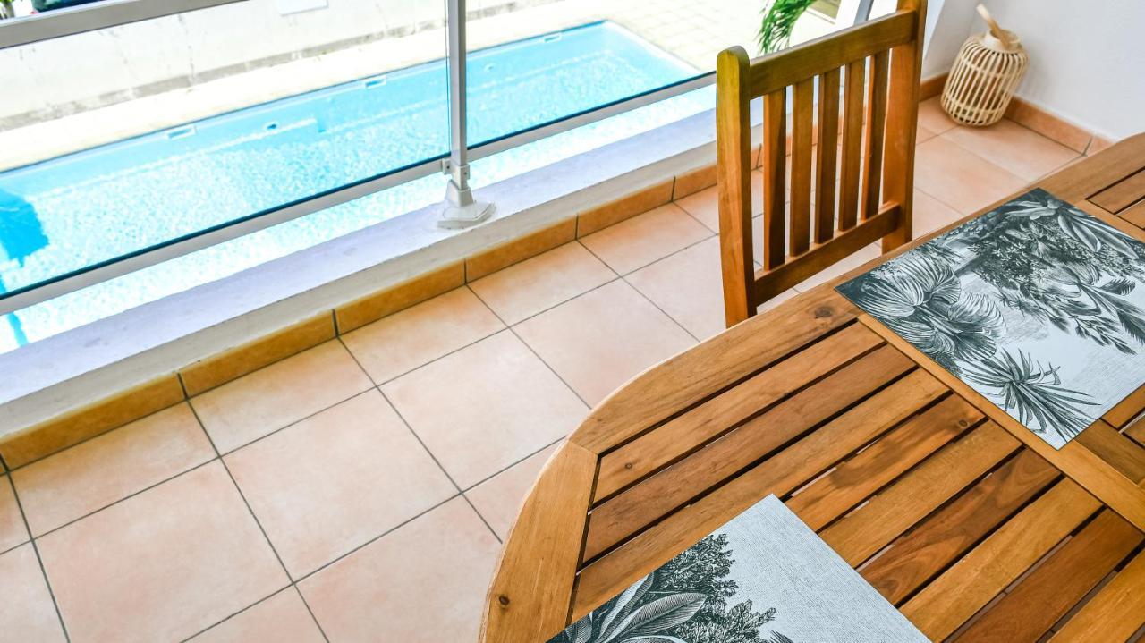 Charmant Appartement Aux Abymes Les Abymes Exteriér fotografie